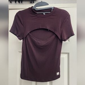 NWOT Vuori shirt